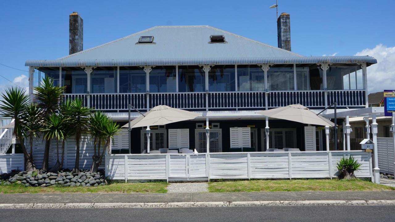Nana Glads Accommodation Уитианга Екстериор снимка