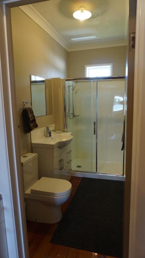 Nana Glads Accommodation Уитианга Екстериор снимка